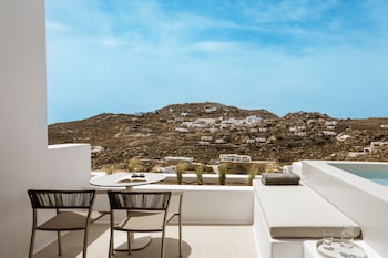 mykonos flow super paradise