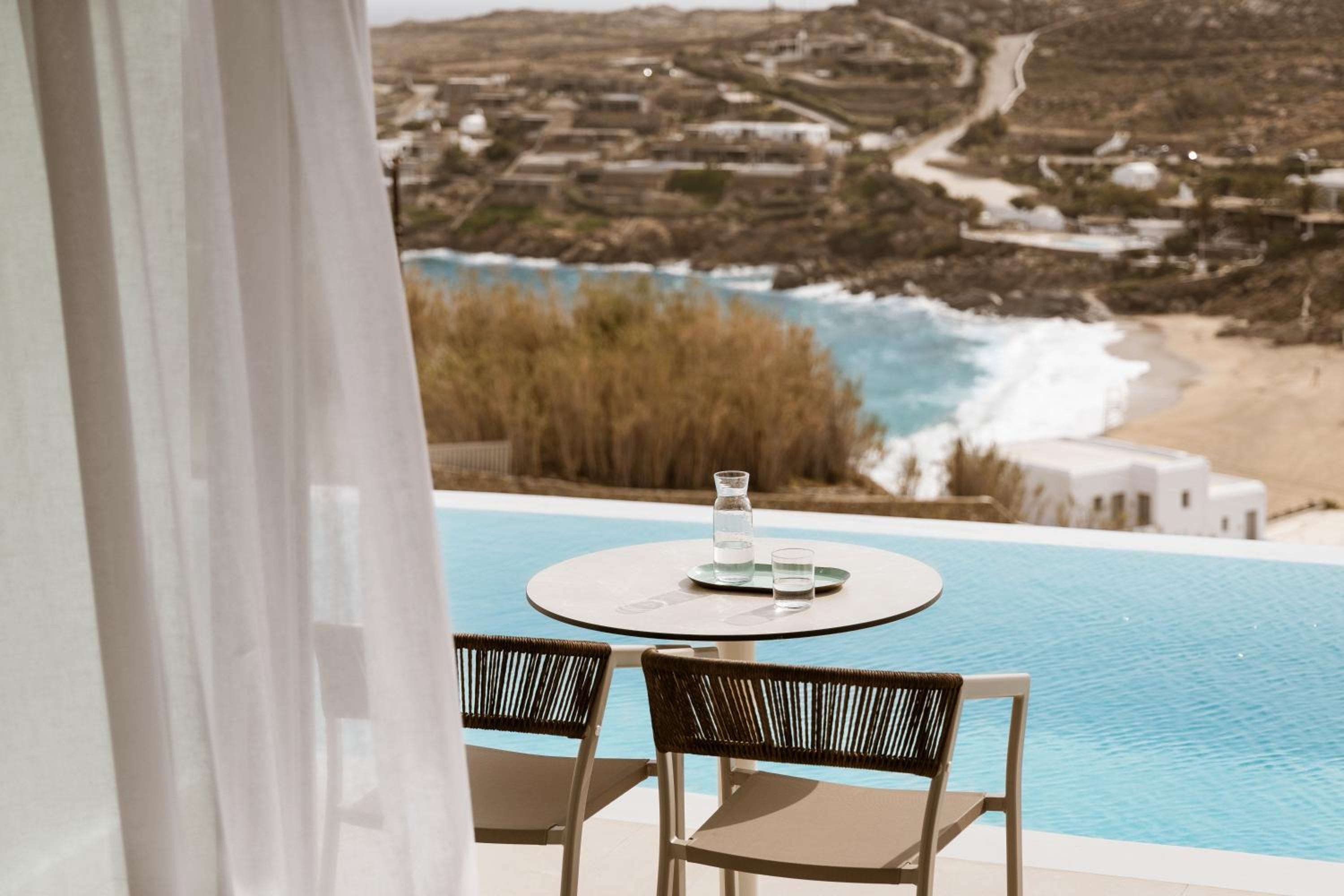 mykonos flow super paradise
