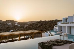 mykonos flow super paradise