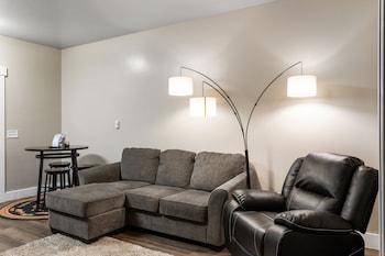 the yellowstone hideaway unit c