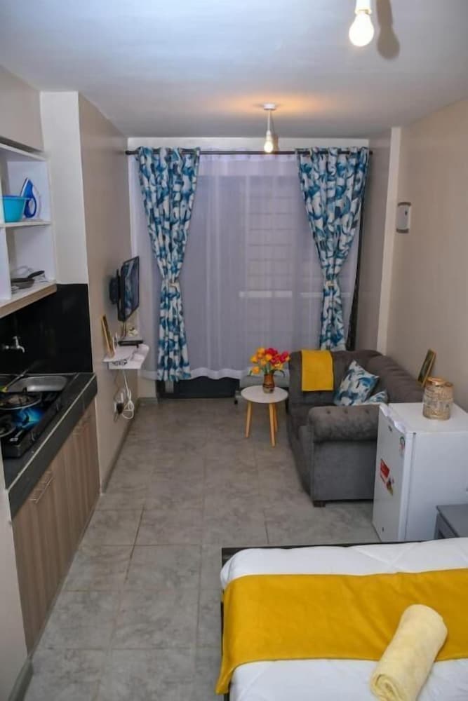 lux suites tsavo studios embakasi