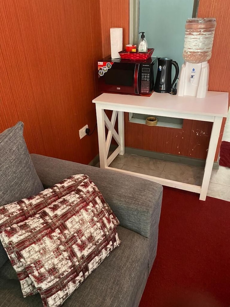 lux suites tsavo studios embakasi