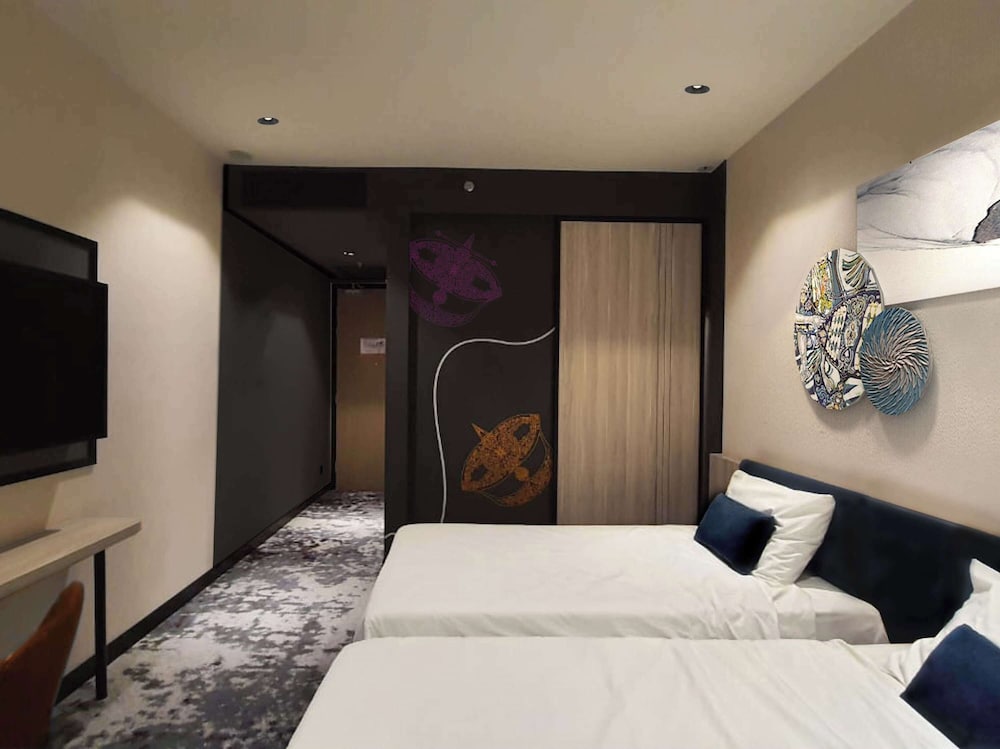 mercure kuala lumpur trion