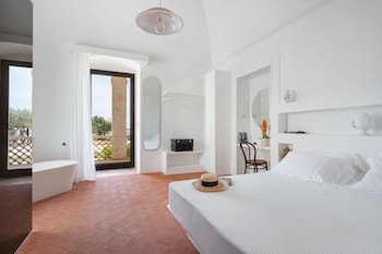 mastropa exclusive resort