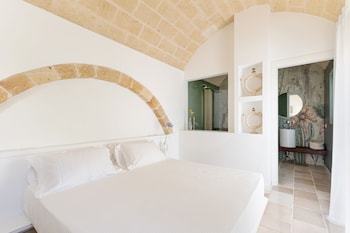 mastropa exclusive resort