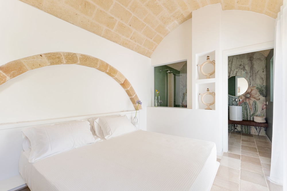 mastropa exclusive resort