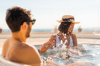 mastropa exclusive resort