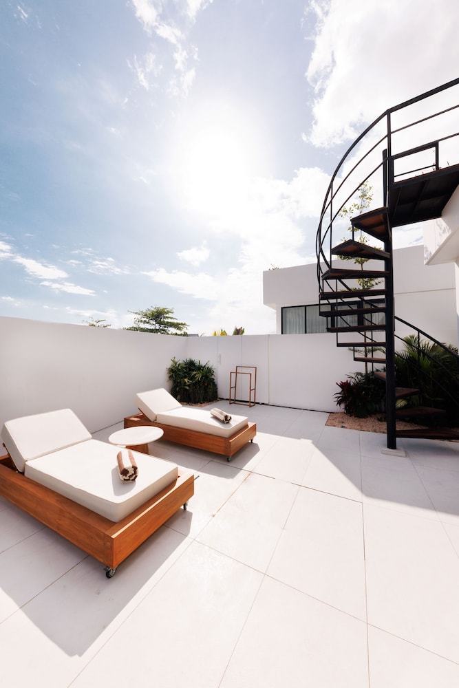 garden villa pererenan by breig