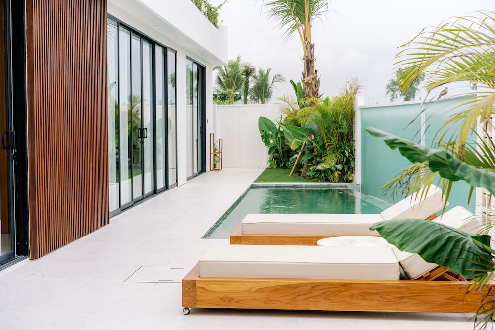 garden villa pererenan by breig