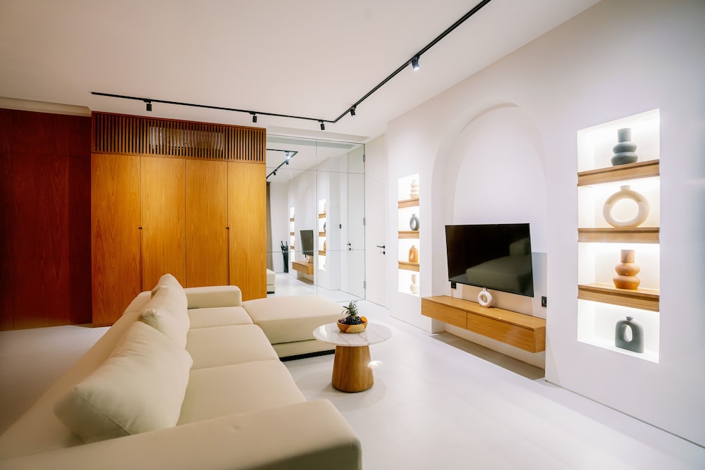 garden villa pererenan by breig