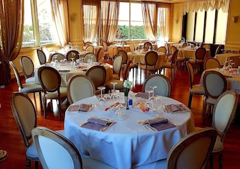 hotel paradiso