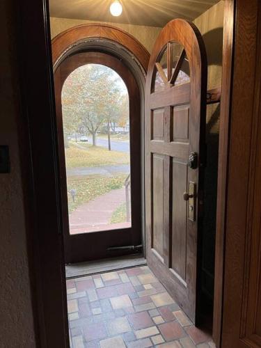 historic twin tudors inn