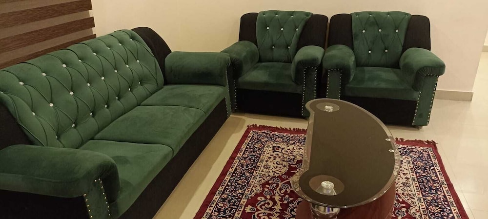 urban stay adams service apartment