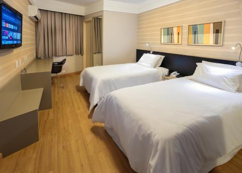 momax hotel