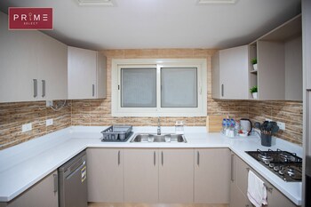 prime select new giza