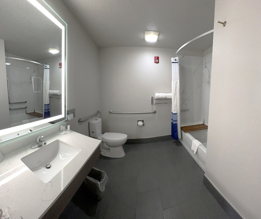 baymont by wyndham paw paw