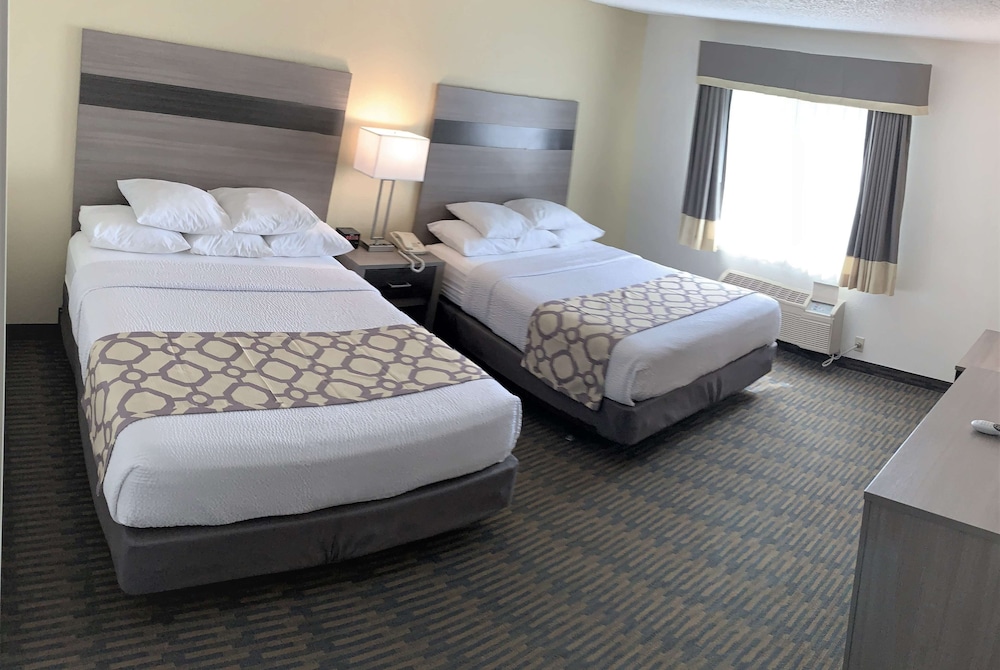 baymont by wyndham paw paw