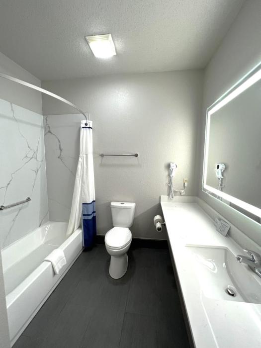 baymont by wyndham paw paw