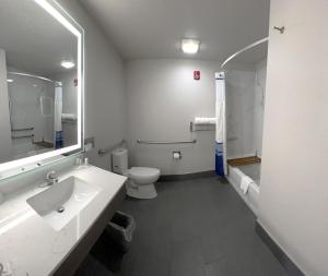 baymont by wyndham paw paw