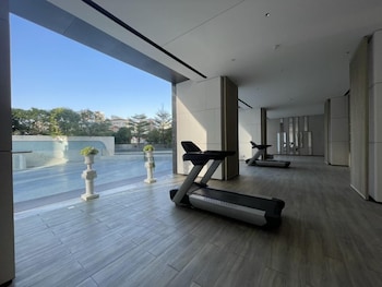 yuexi executive apartment