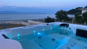 balance accommodation