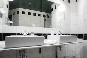 the vault hotel worldhotels crafted