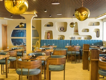vogue beach resort