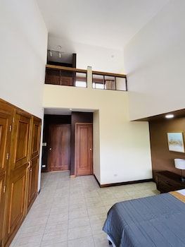 the rainier bed and breakfast