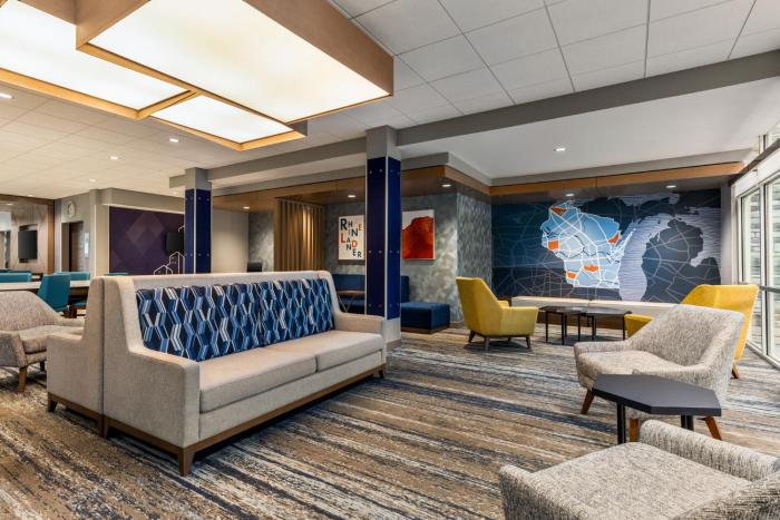 holiday inn express and suites rhinelander an ihg hotel
