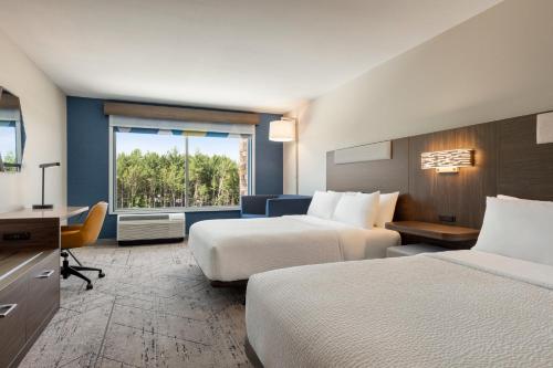 holiday inn express and suites rhinelander an ihg hotel