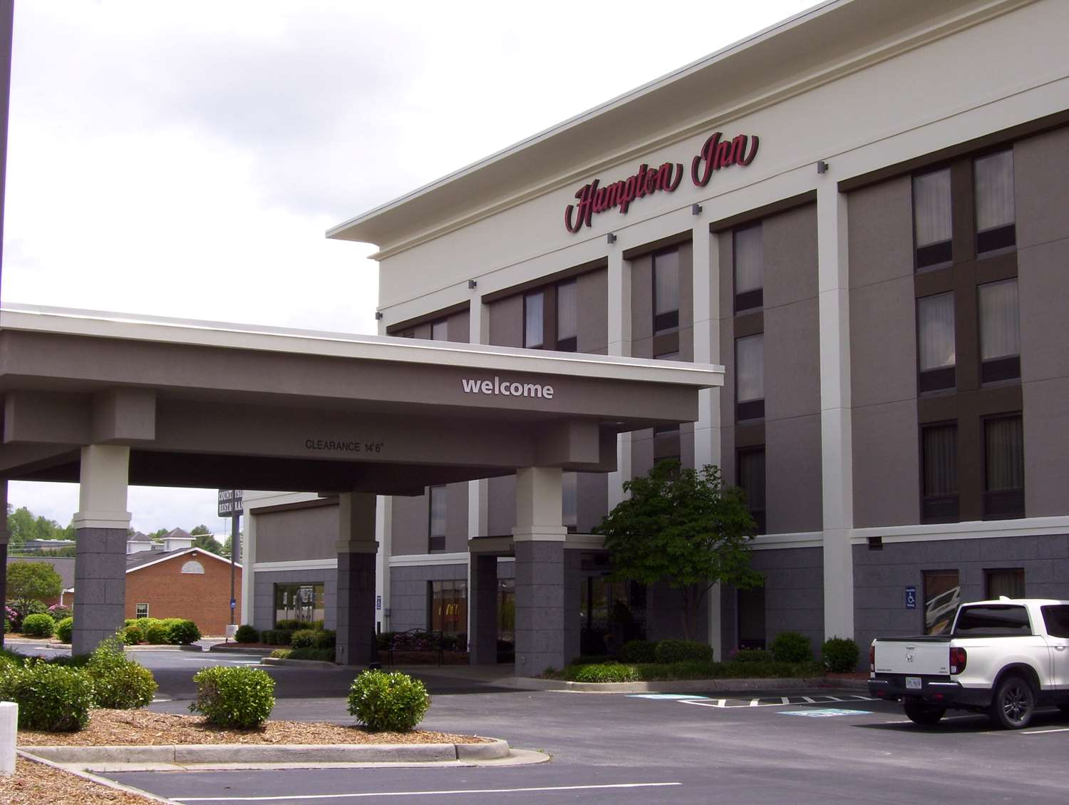 hampton inn hillsville