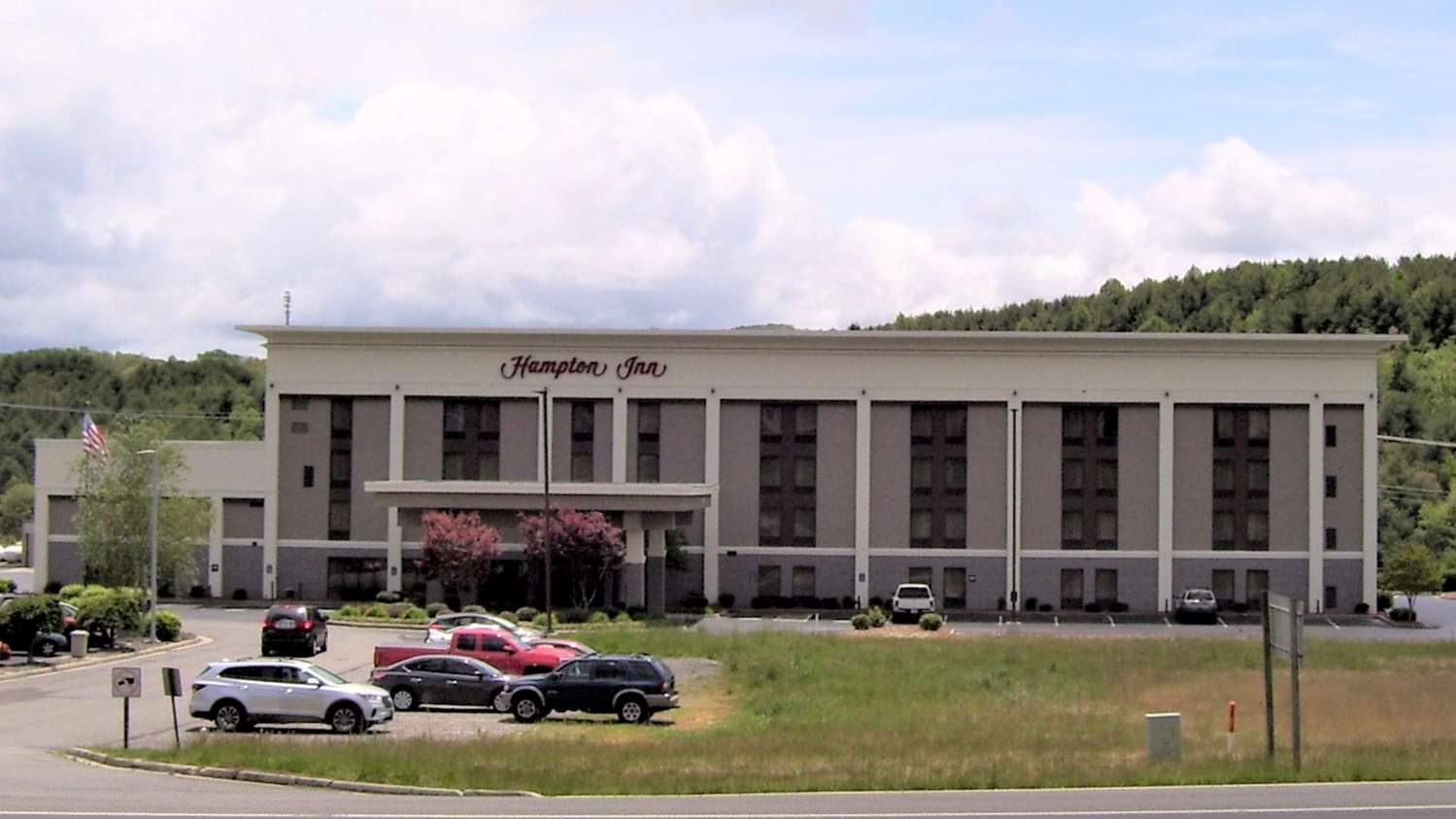 hampton inn hillsville