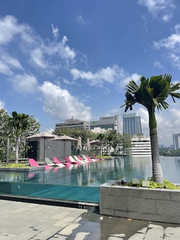 opus residences merdeka tower kl