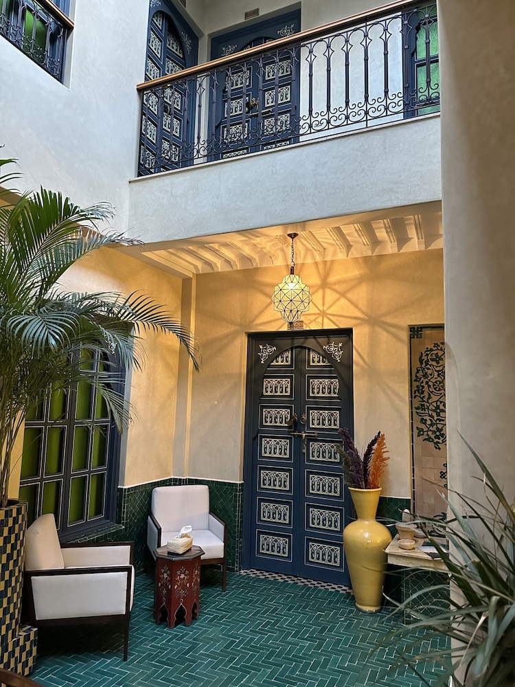 riad atrium