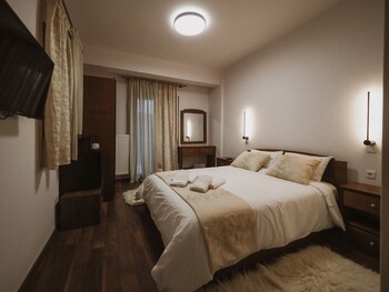 elati leisure suites and apartments