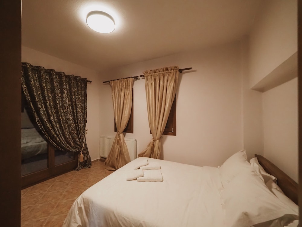 elati leisure suites and apartments