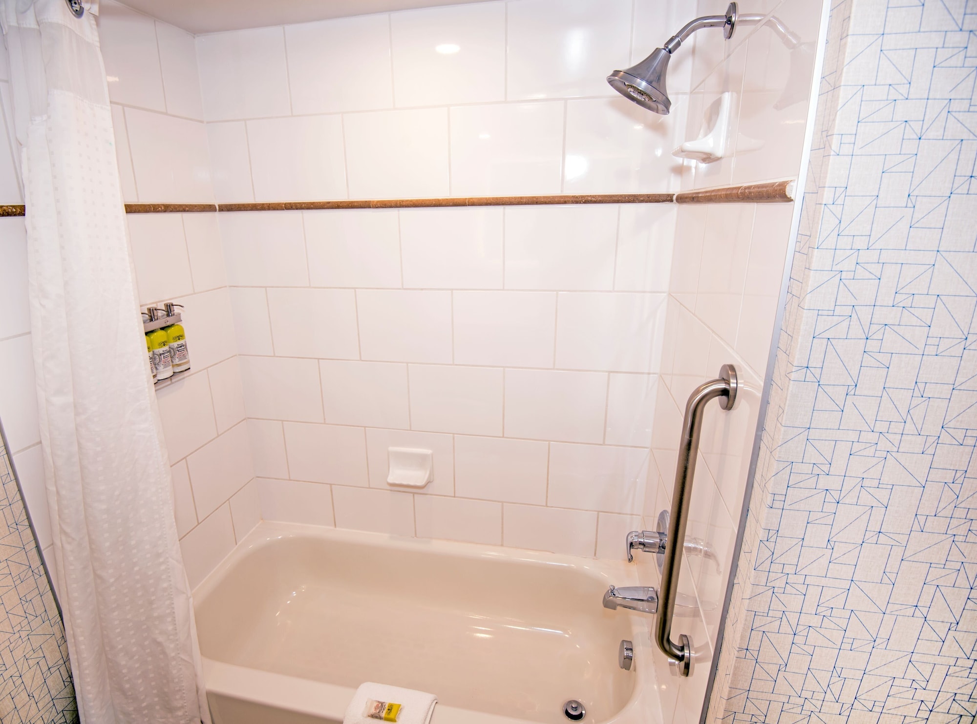 holiday inn express hotel and suites hinton by ihg