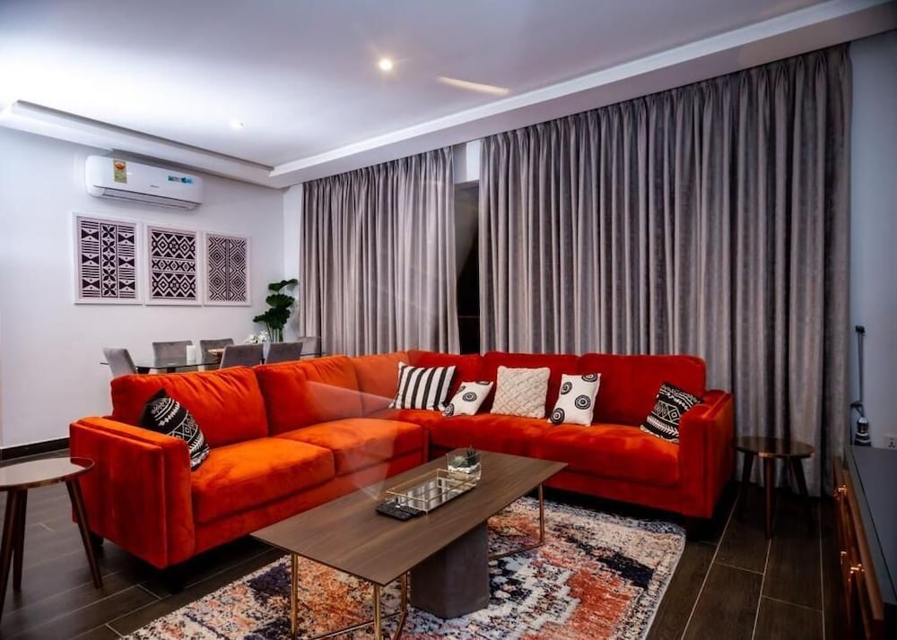 manjaro luxury suites at stella place