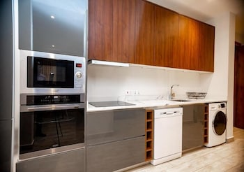 manjaro luxury suites at stella place