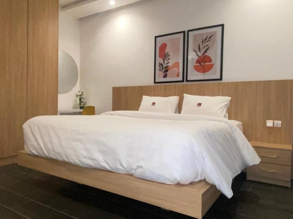 manjaro luxury suites at stella place