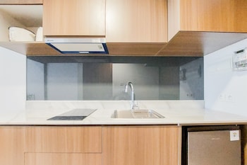 comfort living and homey 1br the smith alam sutera apartment