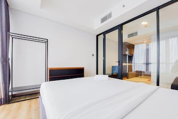 comfort living and homey 1br the smith alam sutera apartment