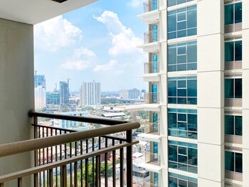 good deal and elegant studio tamansari iswara apartment