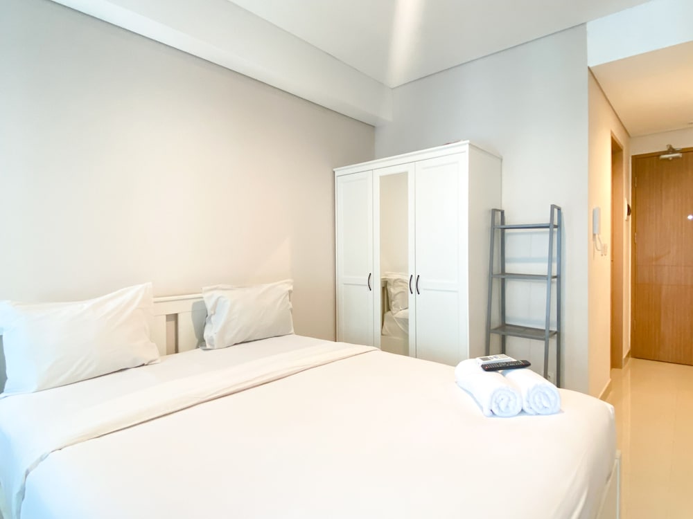 good deal and elegant studio tamansari iswara apartment