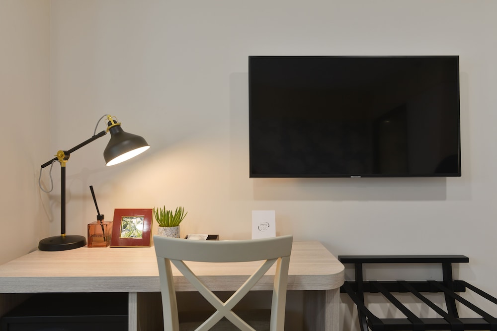 oakwood hotel and residence bangkok