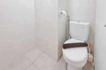 good choice and homey studio at barsa city apartment