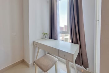 good choice and homey studio at barsa city apartment