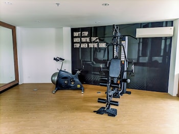 good choice and homey studio at barsa city apartment