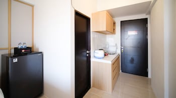 simple and tidy studio apartment at suncity residence