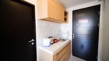 simple and tidy studio apartment at suncity residence